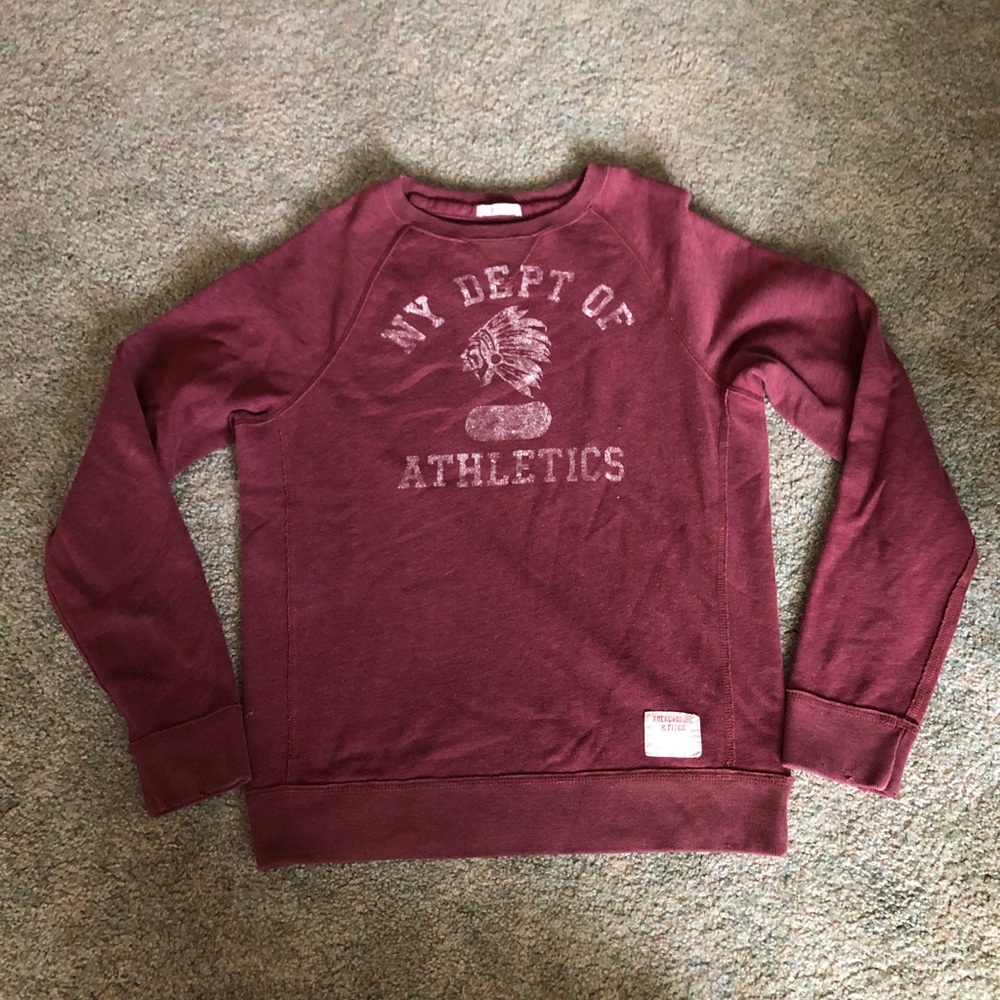 Burgundy Abercrombie & Fitch Men’s Crew Sweatshirt